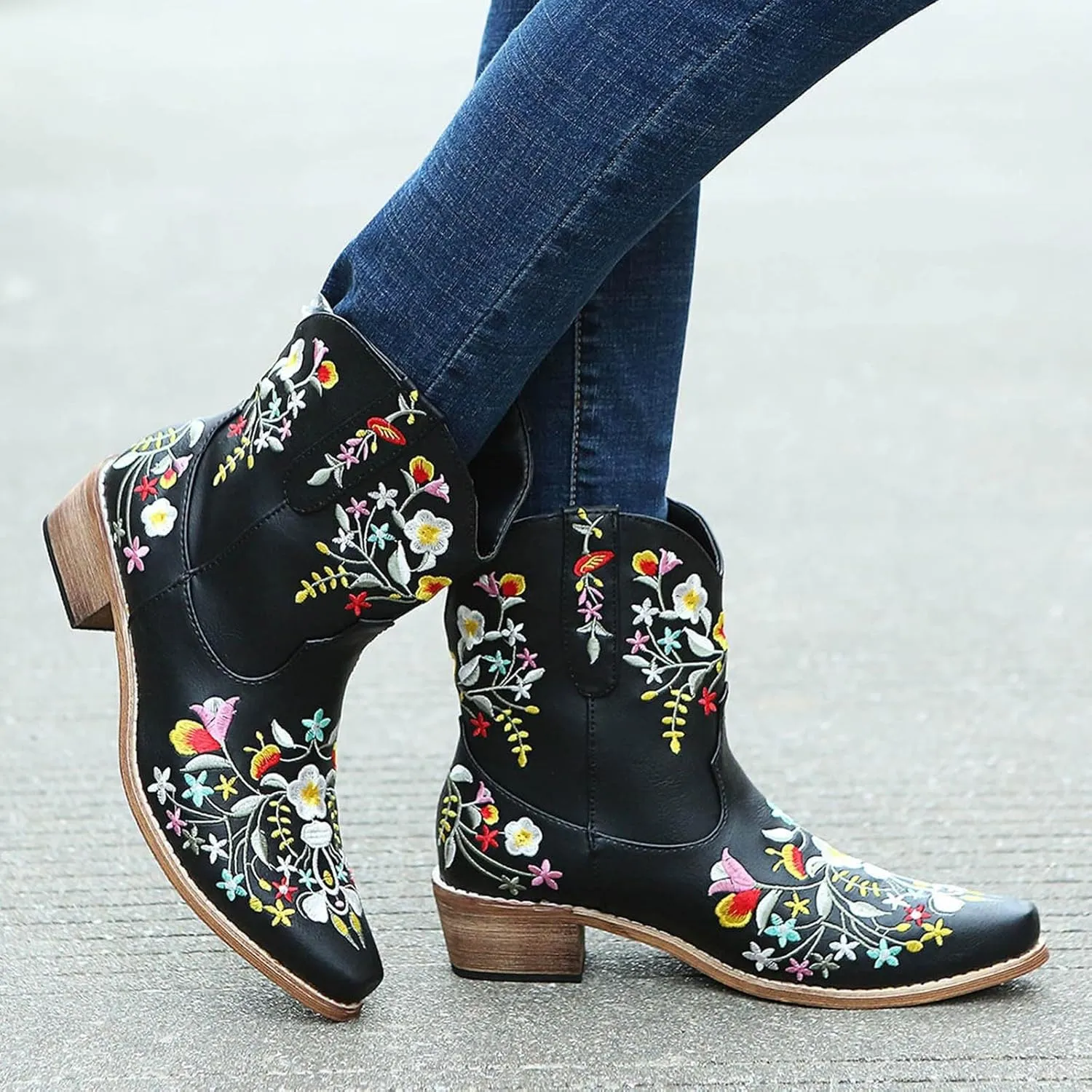 Ankle Boots for Women Cowboy BootsCowgirl Boots Chunky Heel Flower Embroidered Chunky Heels Pointed Women Ankle Boots