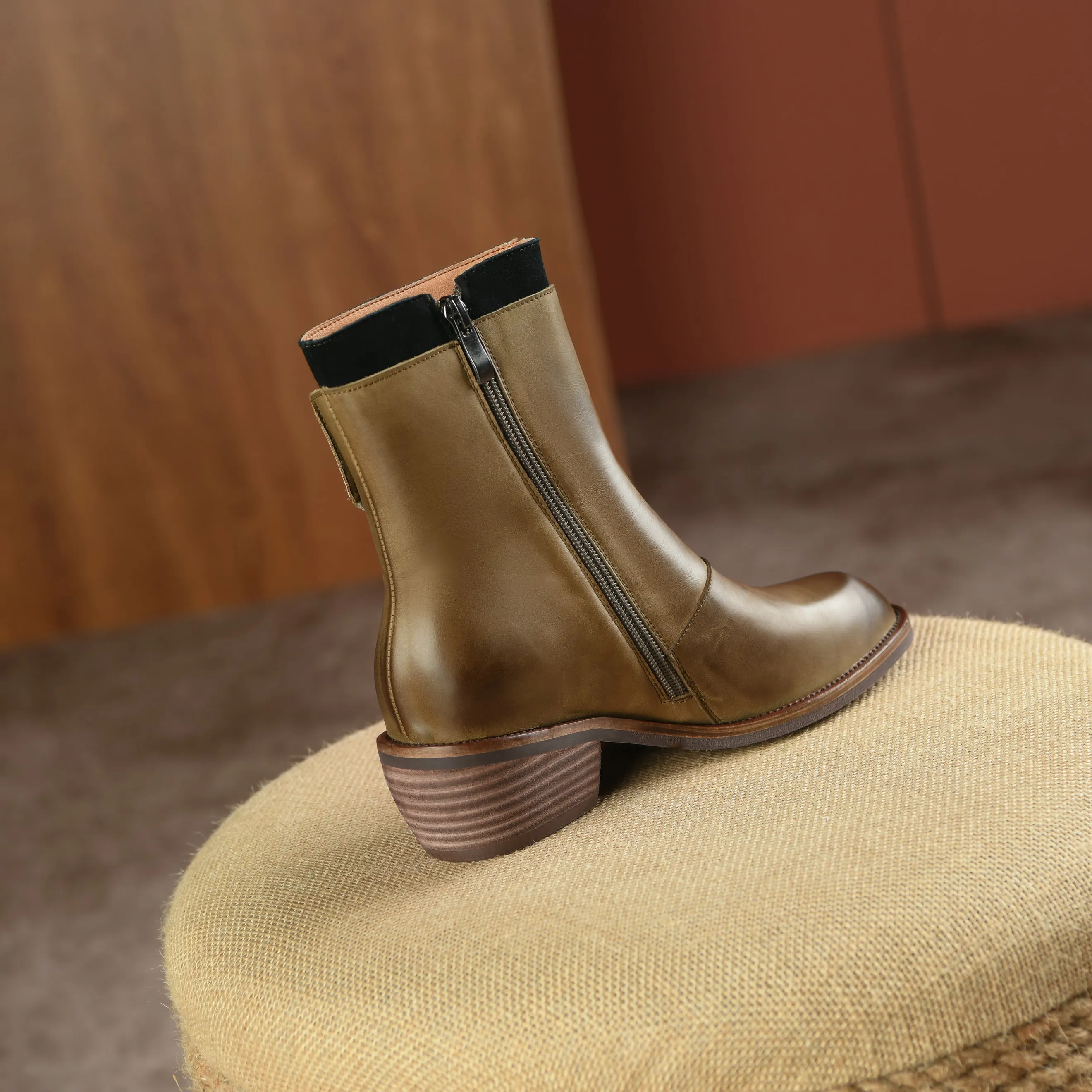 Bigsizeheels Polished round toe retro short boots - Green